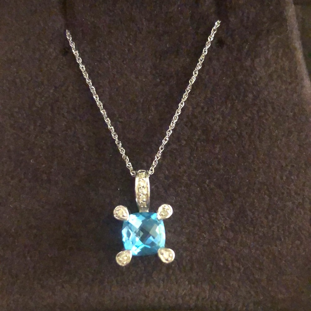 Topaz, 14k necklace, 19.5 inch chain